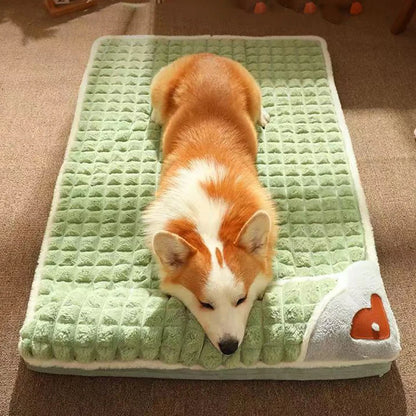 Winter Warm Dog Mat